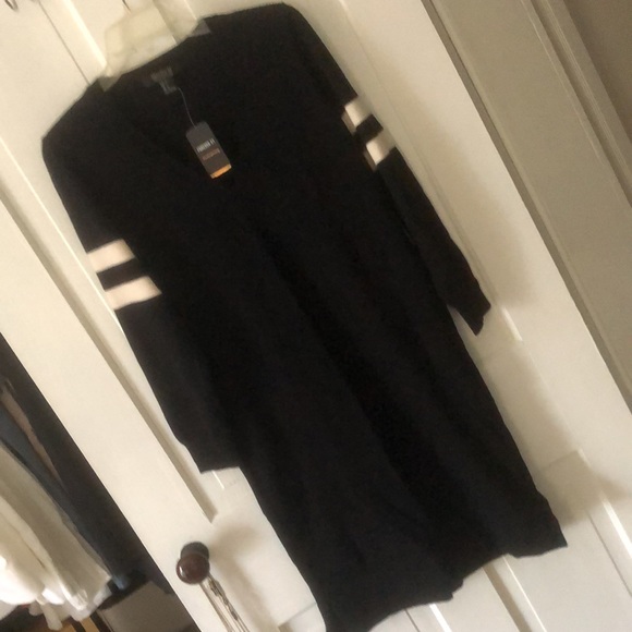 NWT • Forever 21 CONTEMPORARY • V-Neck Knit Sweater Dress w Stripe Sleeve Detail - Picture 7 of 12